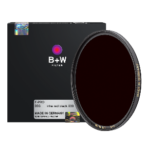 [B+W] 093 BLACK RED 82mm