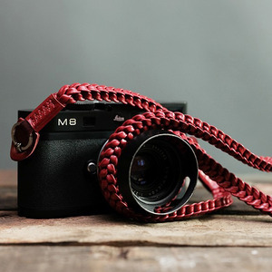 [Barton1972] Leather Neck Strap Braided Style - Passion Red